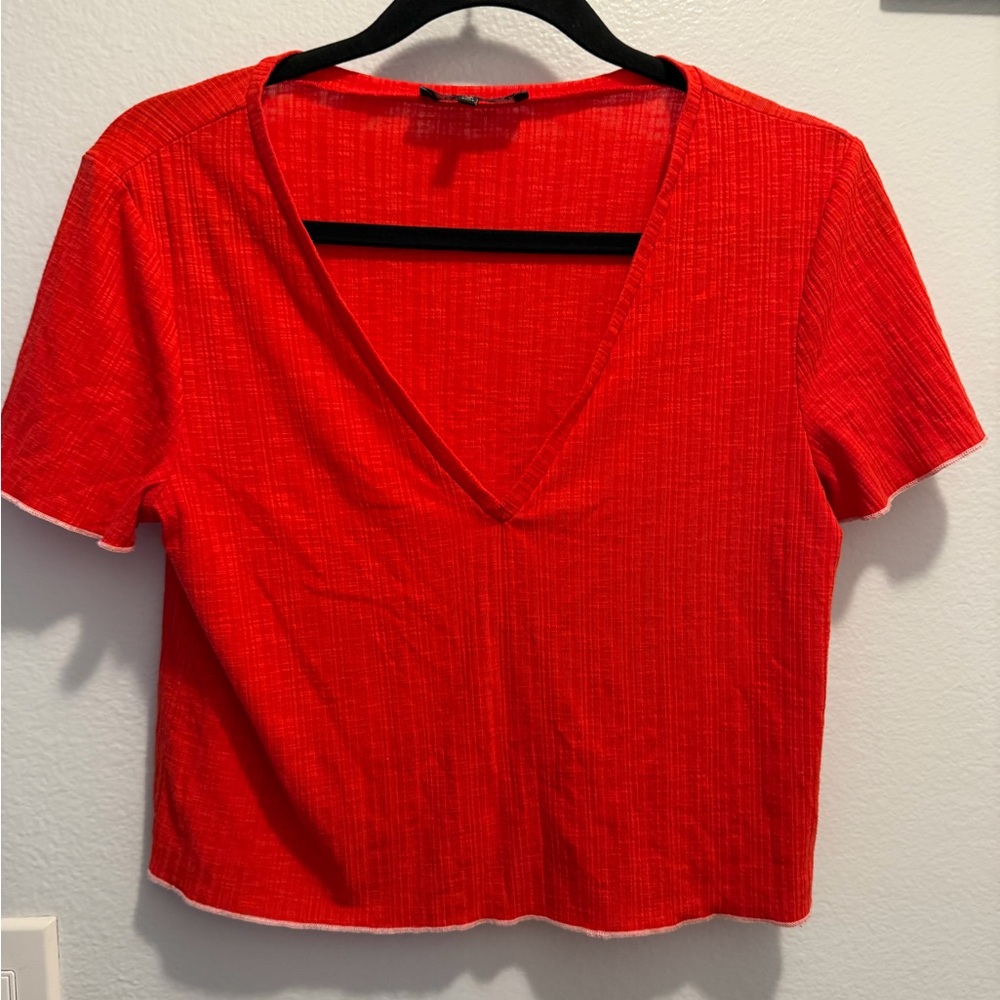 Lulu's Bold Red V-Neck Short Sleeve Crop Top